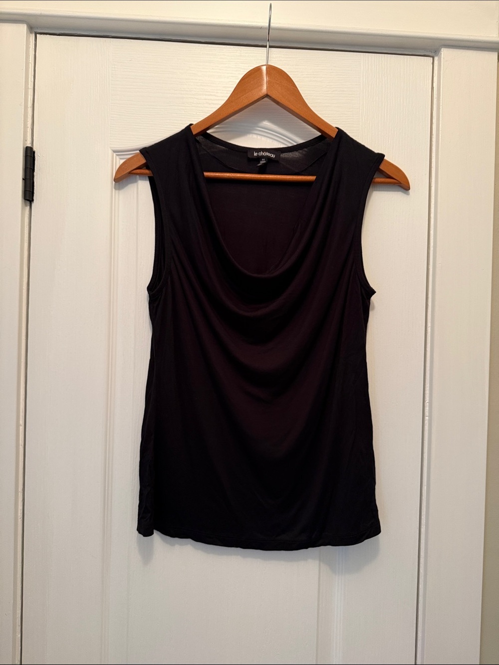 le chateau Black Drape Neck Sleeveless Camisole